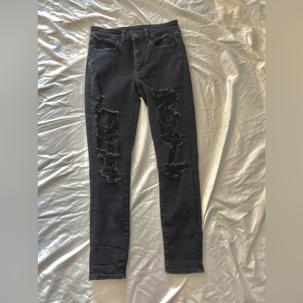 American eagle black ripped jeans